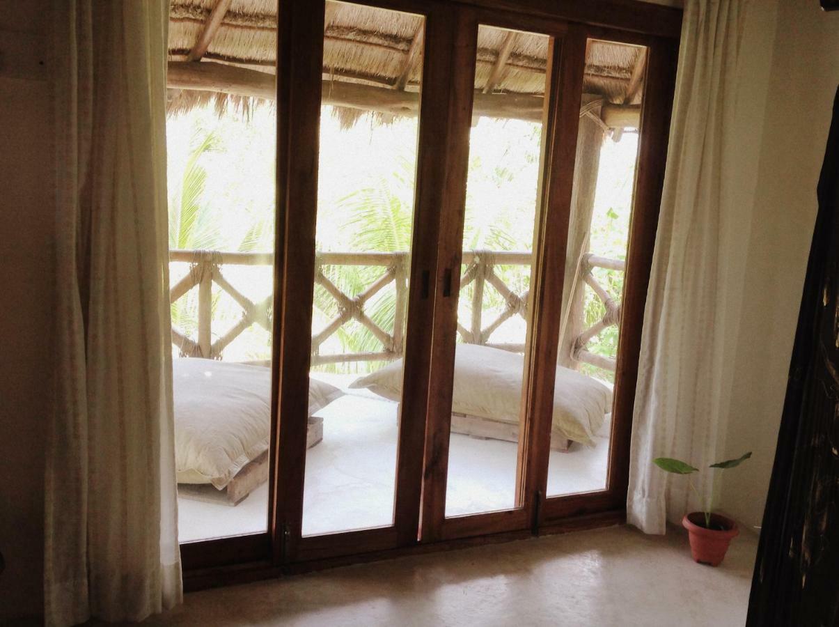 La Casa De Juan Villa Isla Holbox Exterior photo